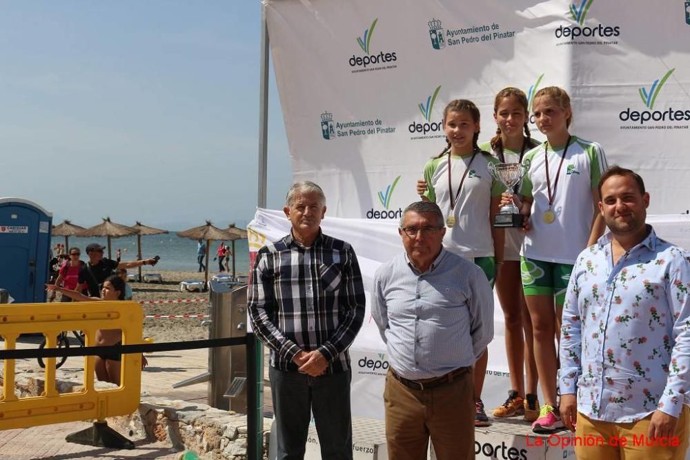 Final de triatlón de deporte escolar