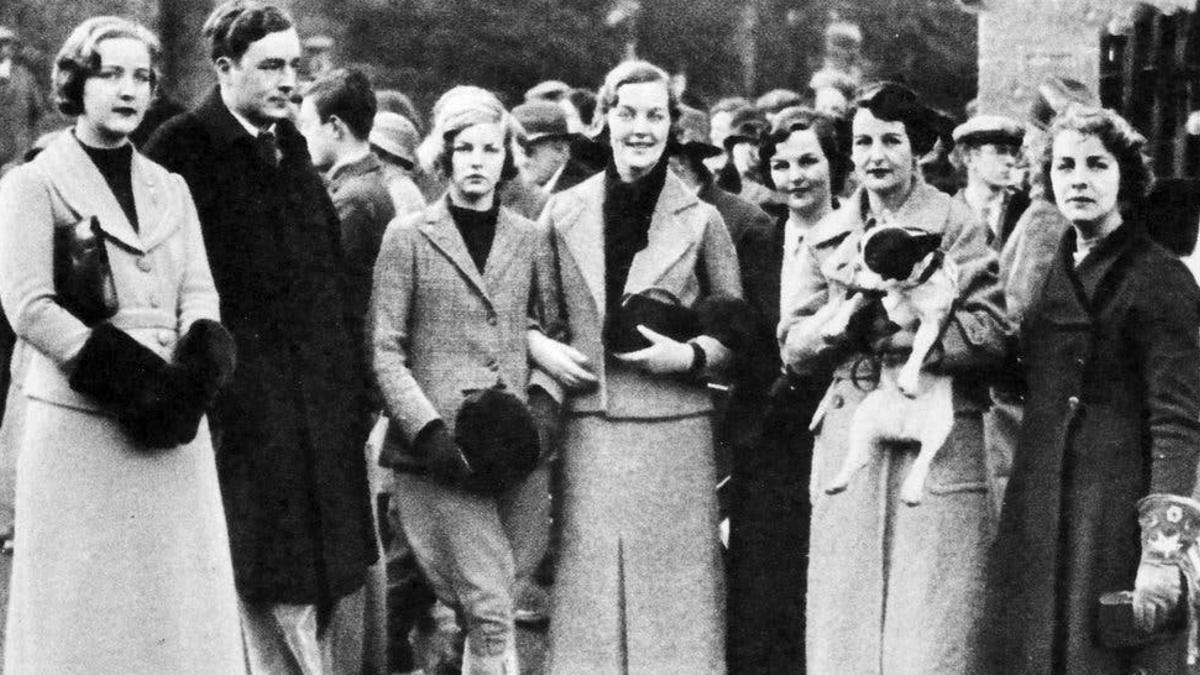 Las hermanas Mitford, en 1935