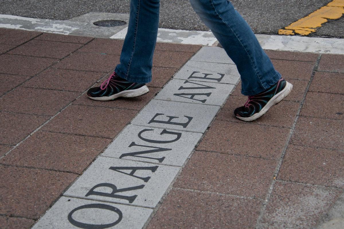 Calle Orange, Orlando