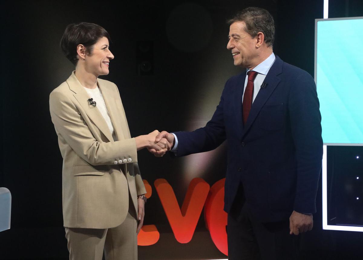 La líder del BNG, Ana Pontón, y su homólogo del PSdeG, José Ramón Gómez Besteiro, en un deate electoral celebrado con motivo de las autonómicas de 2024.