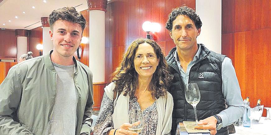 Juan Pinel, Cati Borras y Xavier Balaguer.