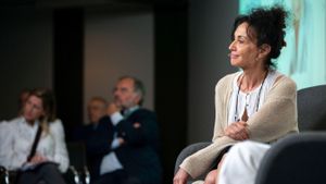 Rosa Cañadas celebra haver «obert un nou camí» per a un Cercle «més transversal»