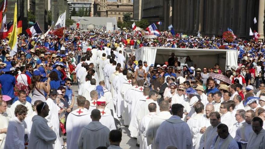 Eucaristía multitudinaria para despedir a los jóvenes