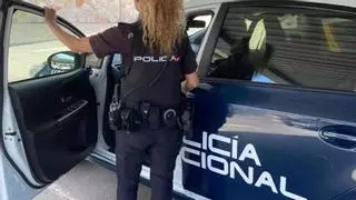 Máxima alerta de la Policía Nacional: mucho cuidado si un desconocido te para por la calle para decirte esto