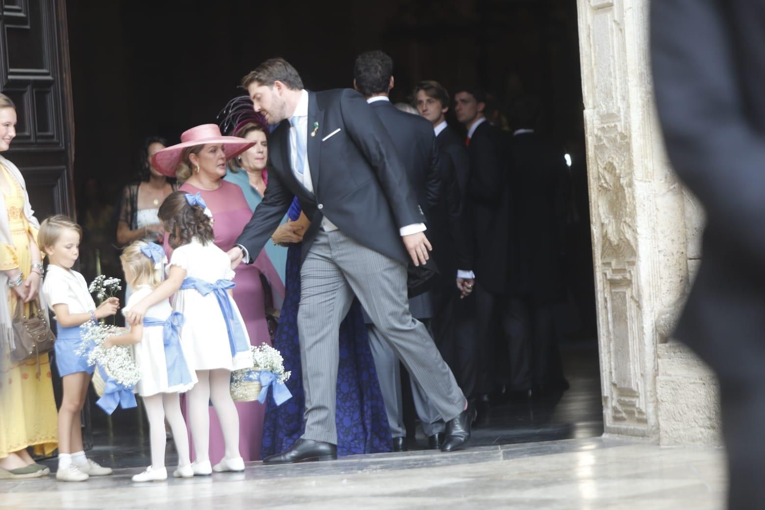 Así ha sido la llegada de los invitados a la boda real en València