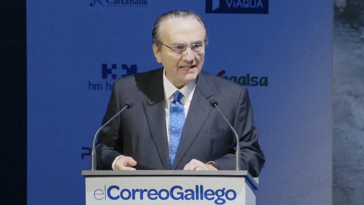 El presidente de Prensa Ibérica, Javier Moll, durante su intervención en la gala de entrega de los premios