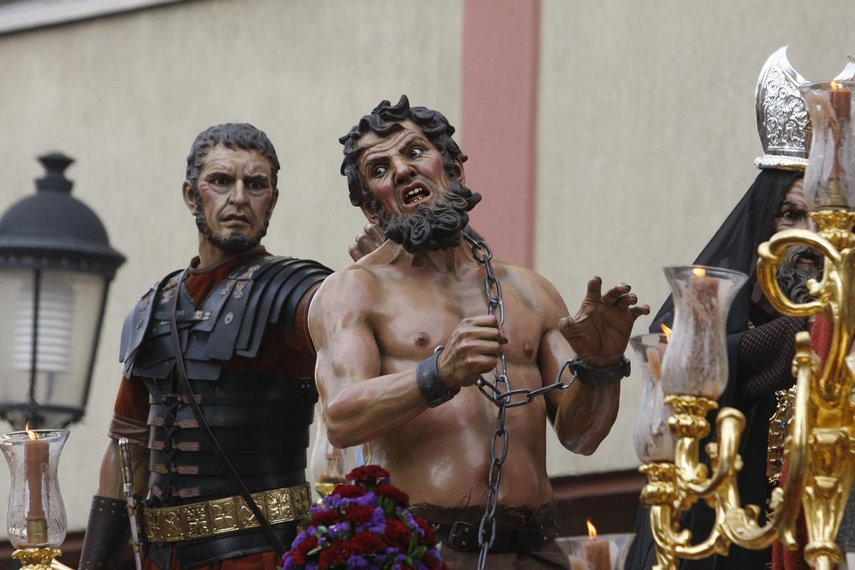 Barrabás, con la maldad esculpida en el rostro.