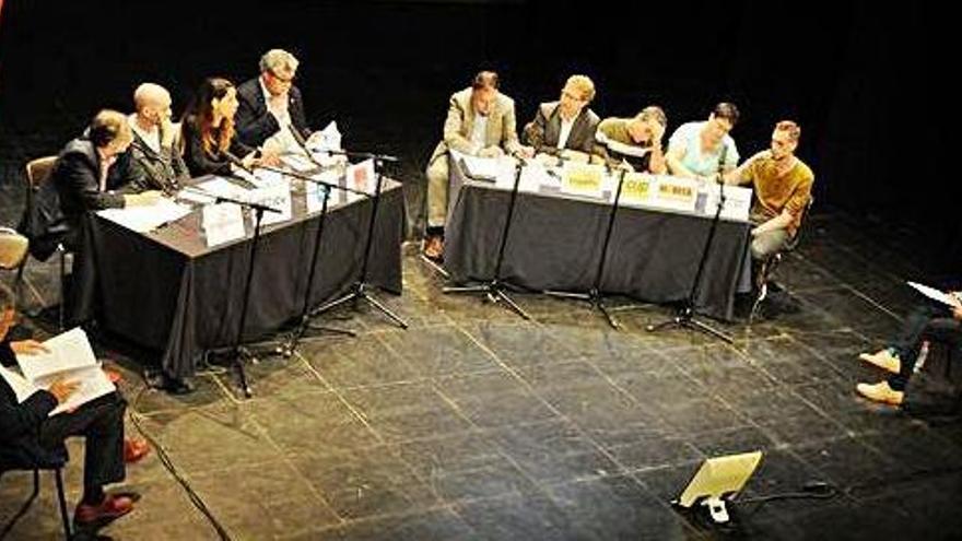 Debat d&#039;alcaldables a les municipals del 2015, al teatre Conservatori