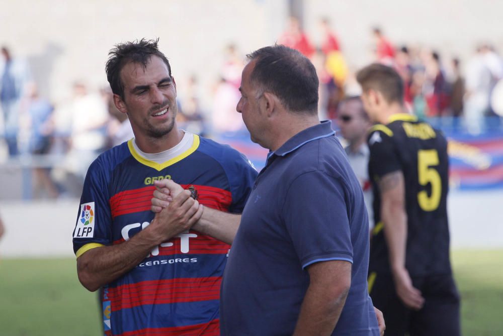 Últim partit a Segona contra el Saragossa, amb el descens del Llagostera consumat, després de dues temporades al futbol professional. (Setembre 2014)