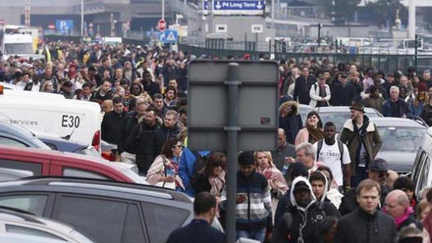 Los canarios en Bruselas, fuera de peligro