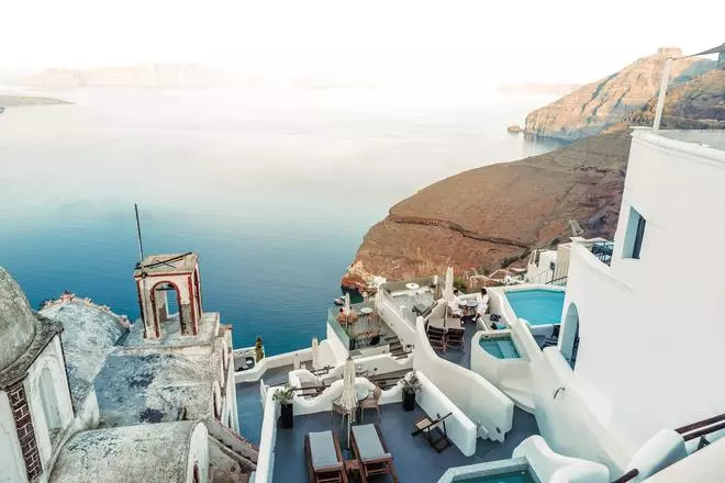 Ruta por las Islas Cícladas: de Santorini a Folegandros