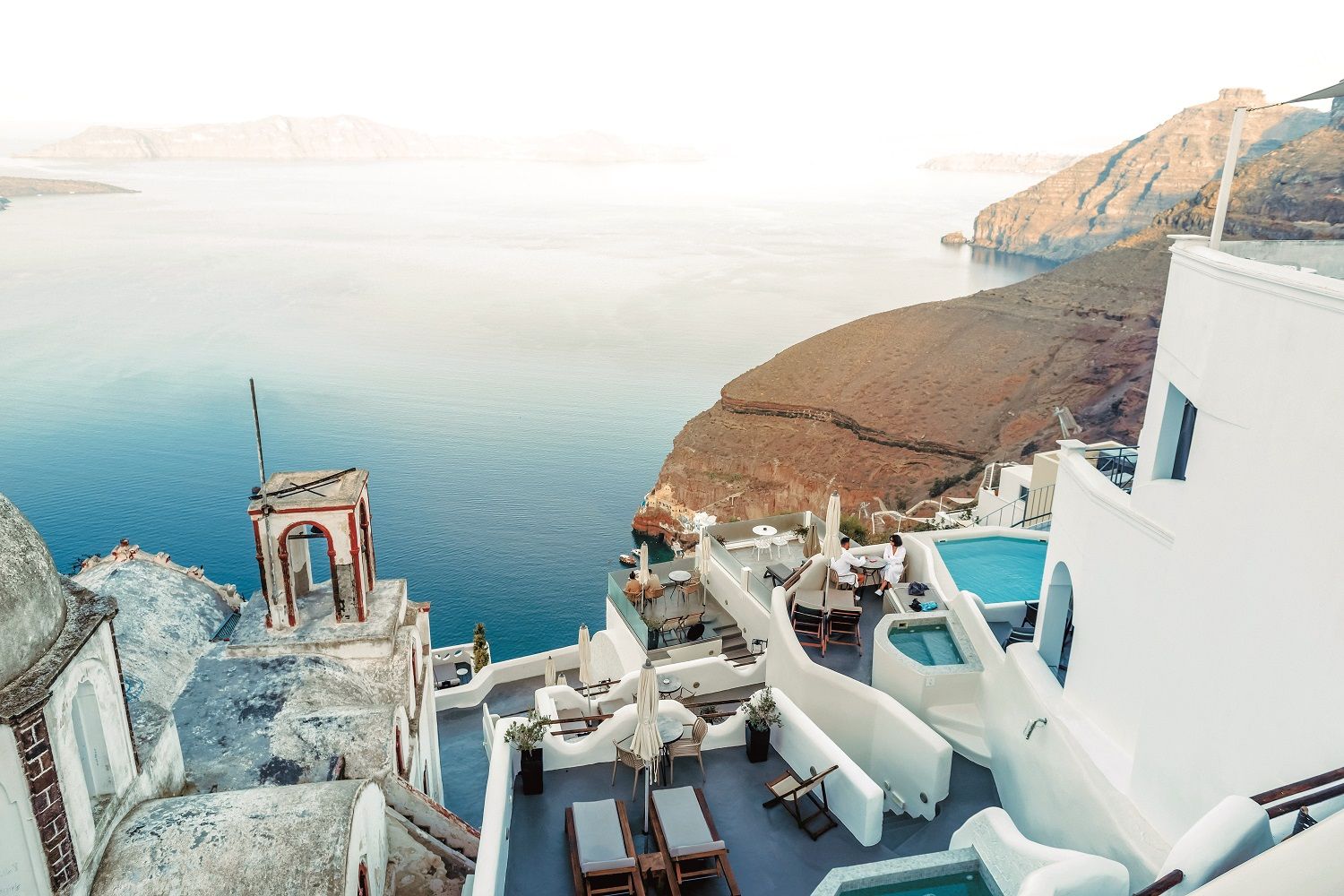Vista de las terrazas de Fira, Santorini.
