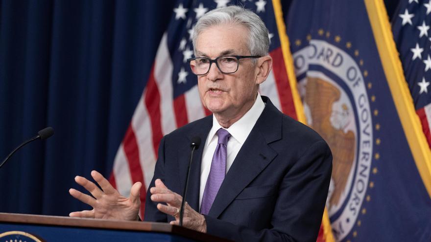 La Reserva Federal de EEUU mantiene los tipos de interés y aleja la posibilidad de empezar las bajadas en marzo