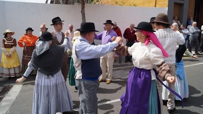 Encuentro Vecinal en la Bajada de la Virgen de la Vega