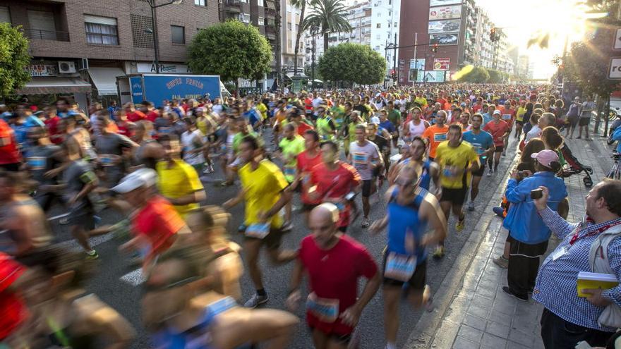 Un total de 10.460 participantes corrieron en Valencia en 2014.