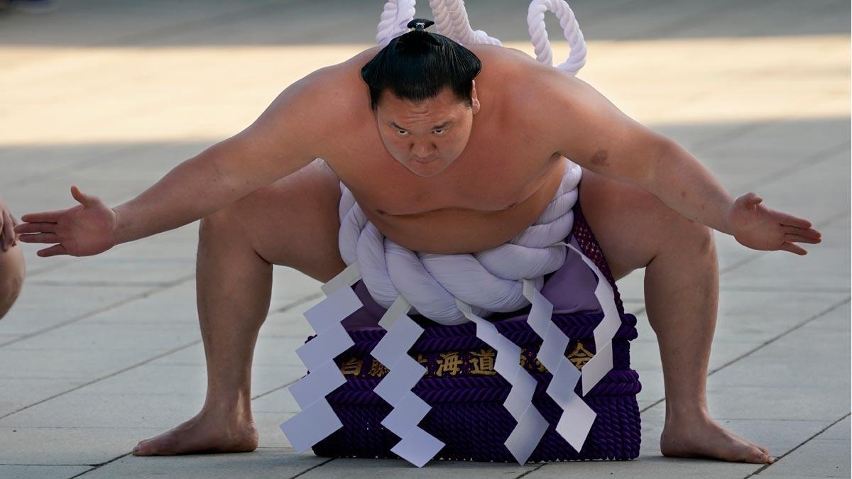 Tokio 2020 tratará de contagiar al resto del mundo la afición por el sumo. En la imagen, un deportista de la disciplina.