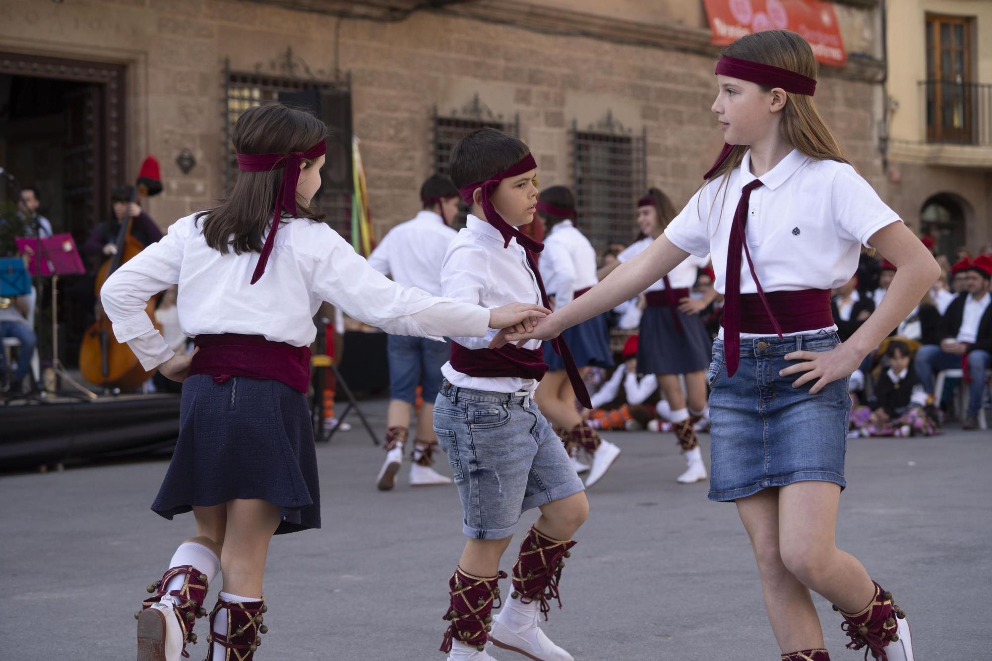 Totes les imatges de la trobada de balls de cascavells de Cardona