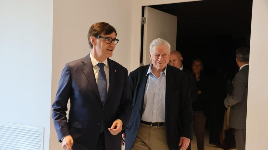 Salvador Illa, a Cardona: "Vull agrair al Dr. Valentí Fuster el retorn que fa de la seva saviesa a la comunitat"