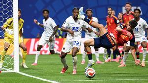 Espanya arrenca verda el Mundial