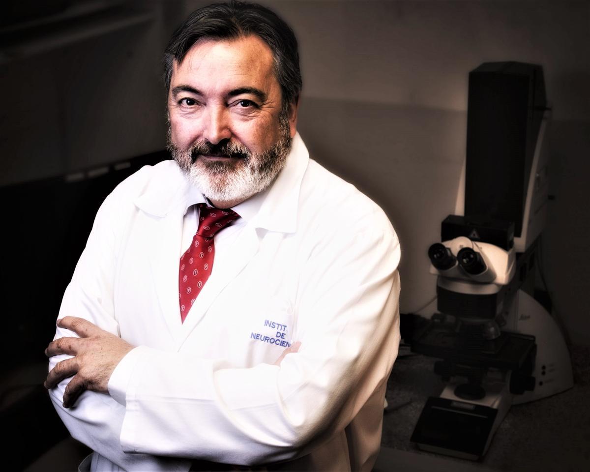 El prestigioso investigador del Instituto de Neurociencias Salvador Martinez