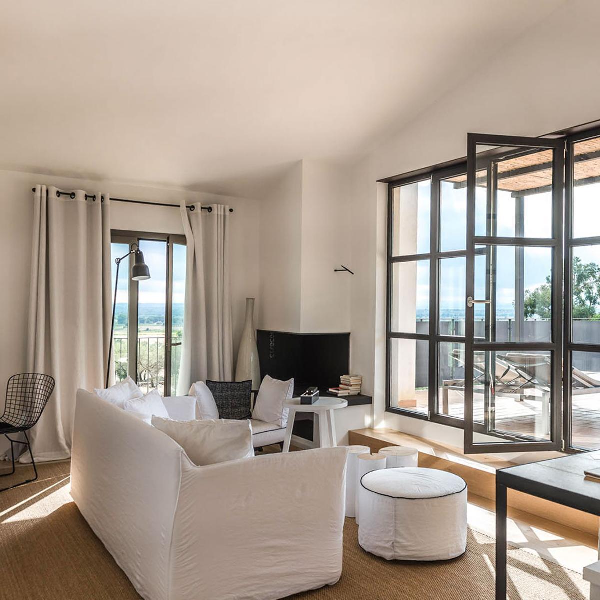 Una habitació de l'Hotel Mas Lazuli.