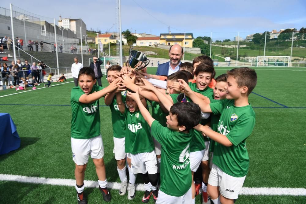 Inauguración de los campos de fútbol de Visma