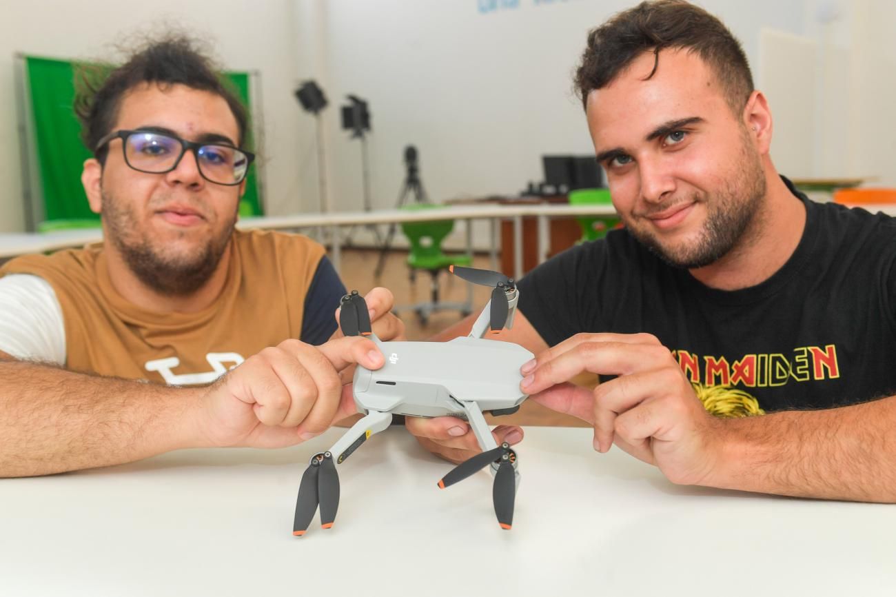 Alumnos del CIFP San Cristóbal reconocidos por un proyecto con drones