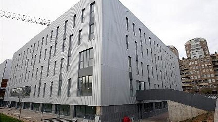 Edificio del nuevo conservatorio Joaquín Rodrigo en construcción.