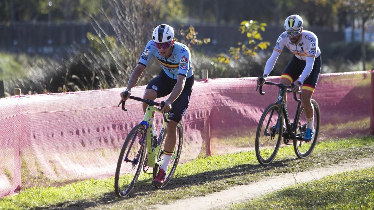 Felipe Orts y Thibau Nys durante la Copa del Mundo celebrada en Benidorm.