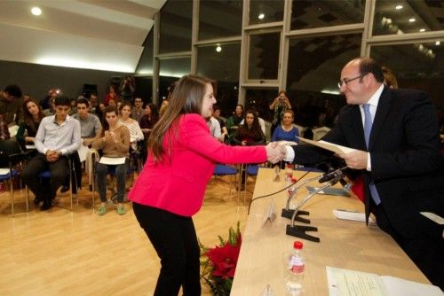 Premios a los alumnos más brillantes de Bachillerato y Formación Profesional