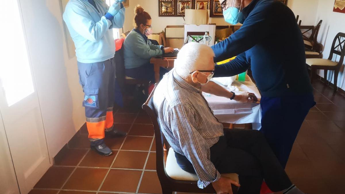 Las vacunas del covid-19 llegan a Fuente Palmera y Bujalance