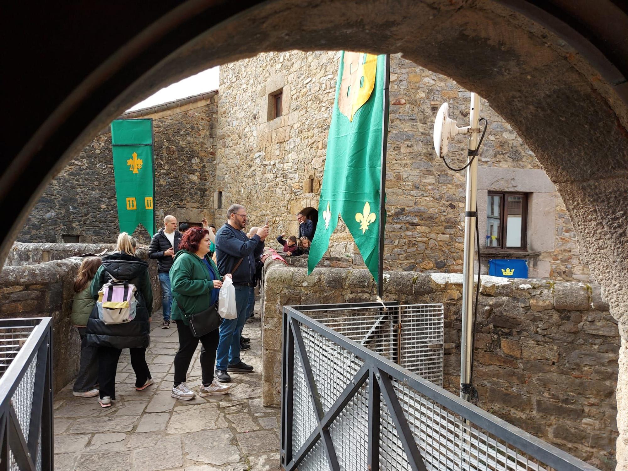 En imágenes: Domingo de lleno en la Feria Medieval de Salas