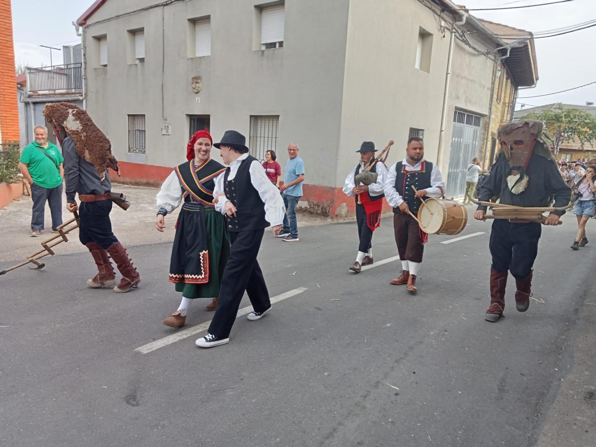 Las mascaradas zamoranas exaltan su autenticidad en Pobladura de Aliste