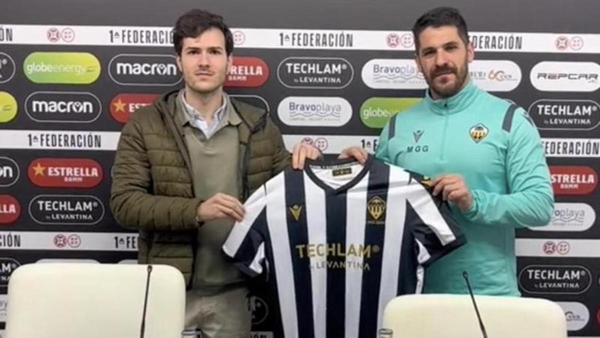 Fede Ruiz, hace unos días presentado en el Castellón.