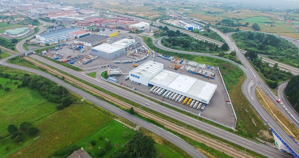 Vista aérea de las instalaciones de Grupo Roxu en Siero, en una imagen de archivo.