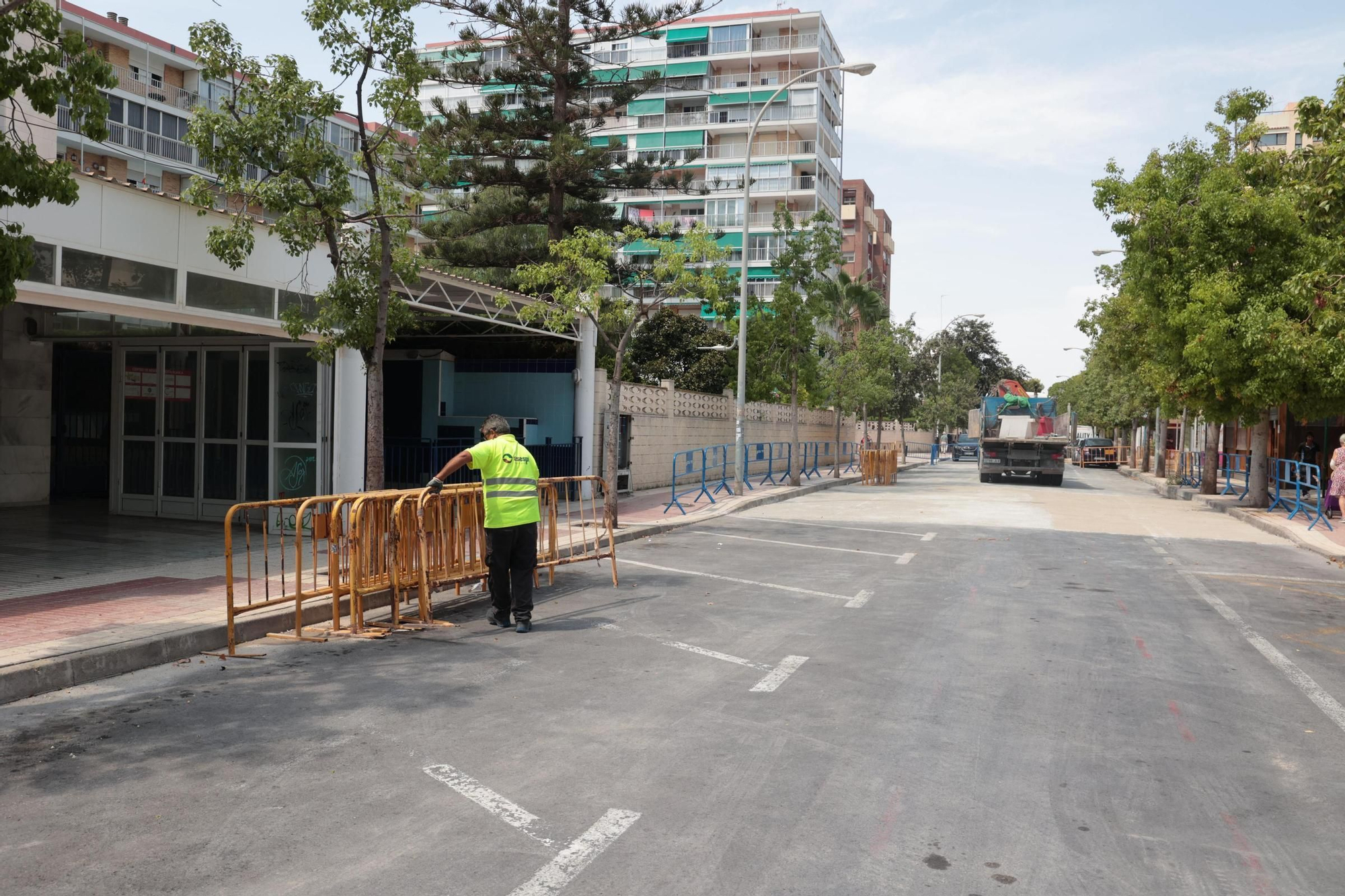 Acaban las obras en la avenida de Bruselas de Playa de San Juan