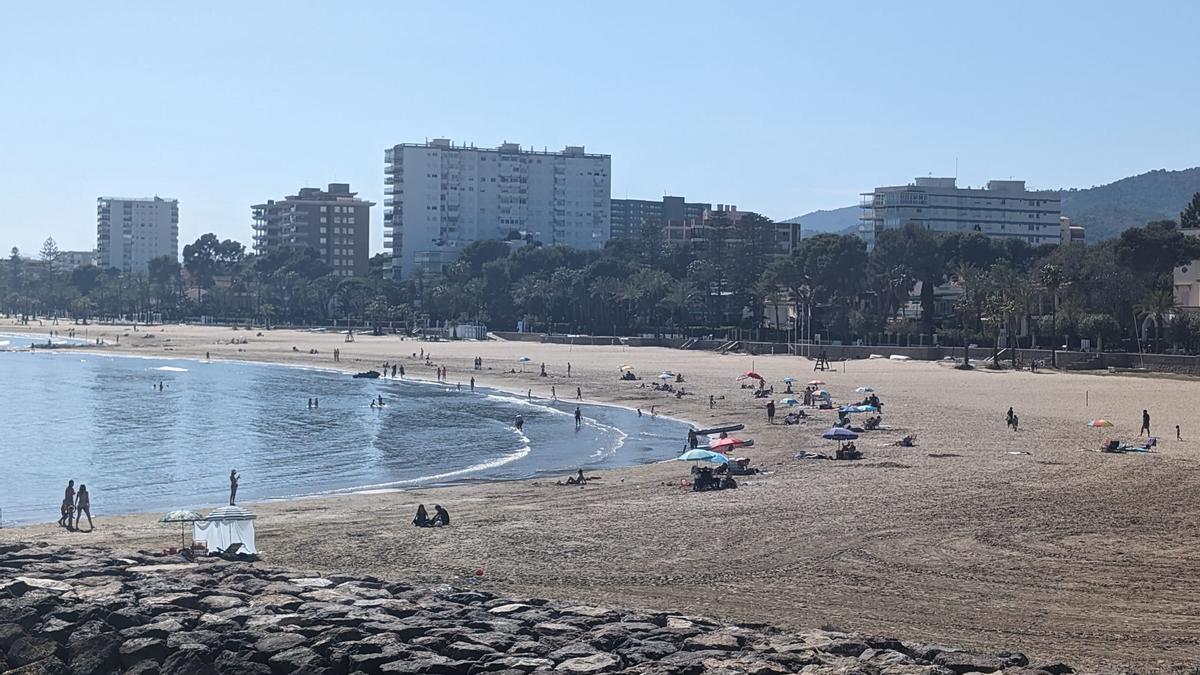 Las imágenes del ambiente de la playa en Benicàssim