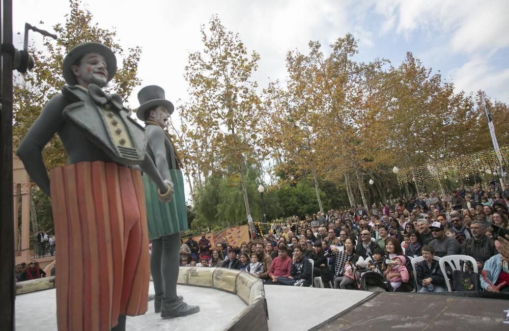 La cultura y la música llenan las calles de Castelló