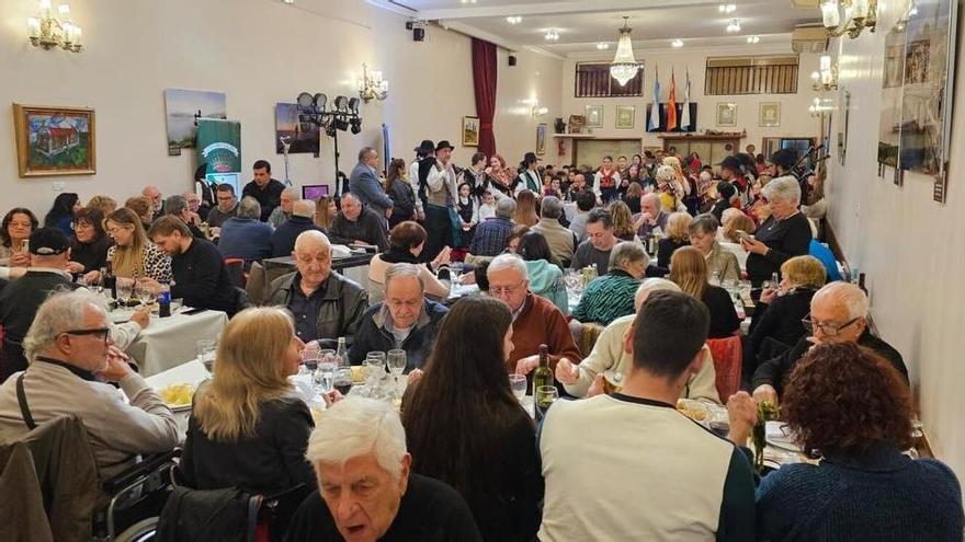 La Galicia exterior de las dos comarcas ya nace casi toda en el extranjero: son nueve de cada diez inscritos en el PERE