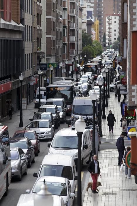 Obras en avenida de la Costa, en Gijón