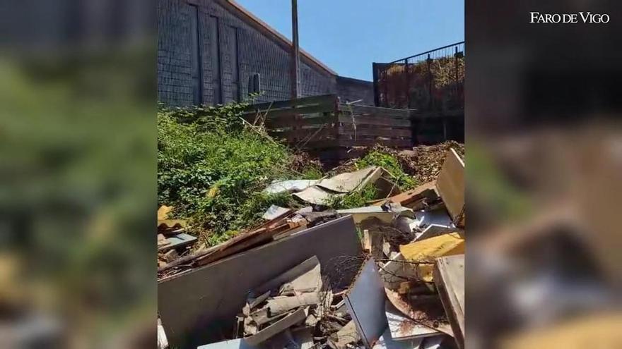 Vertido incontrolado cerca del cementerio de Moaña
