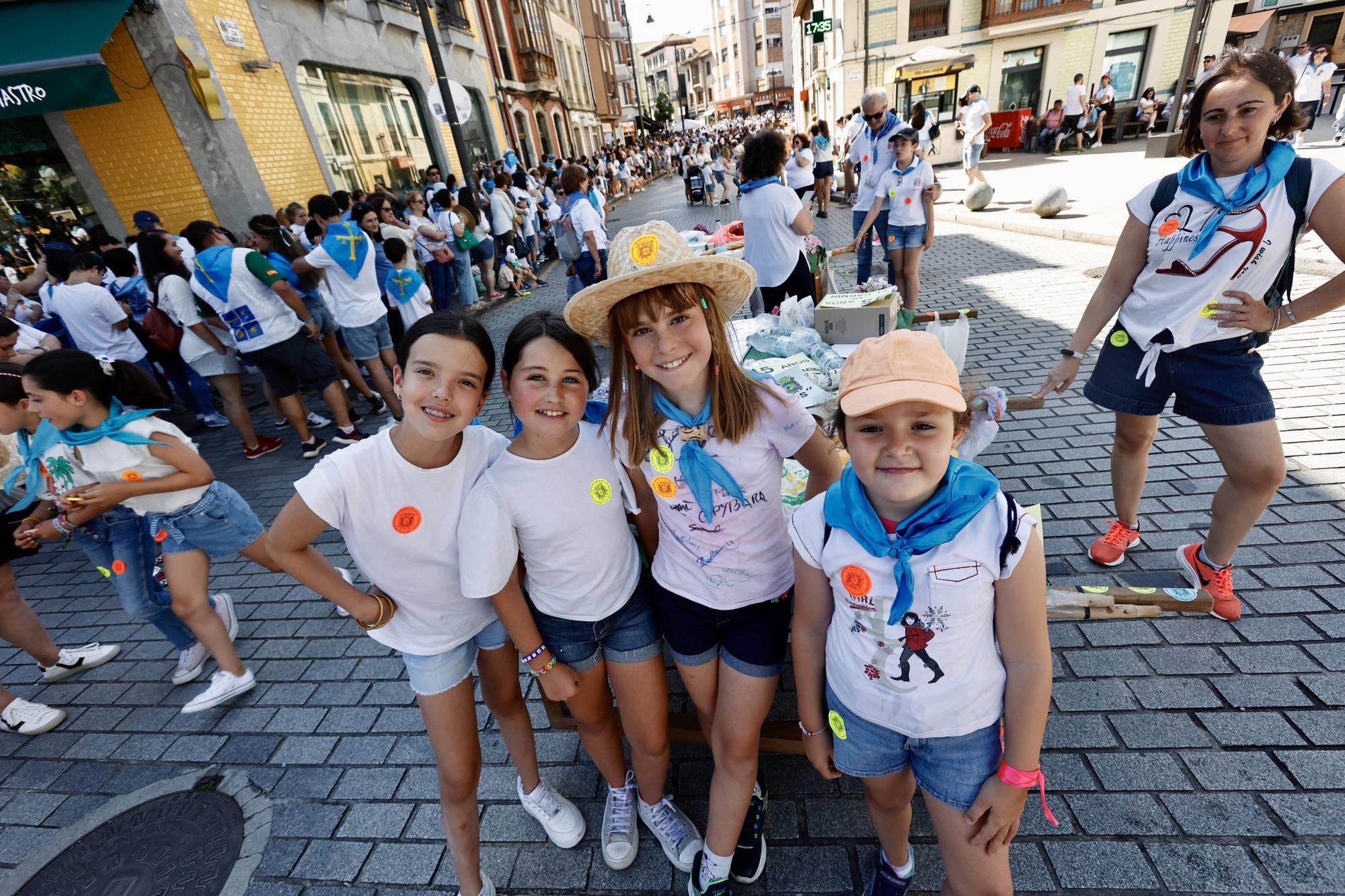EN IMÁGENES: así ha arrancado el Carmín de la Pola 