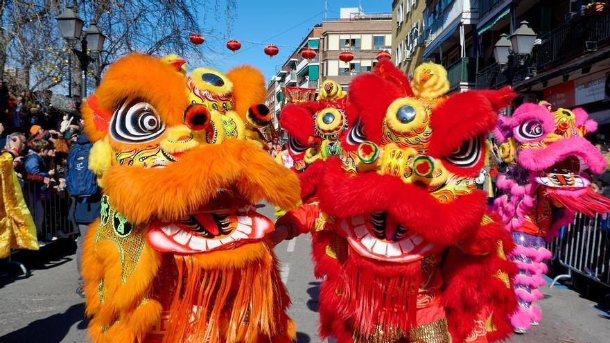 El gran desfile de Año Nuevo chino llega a Madrid: magia, color y tradición recorrerán el barrio de Usera este domingo