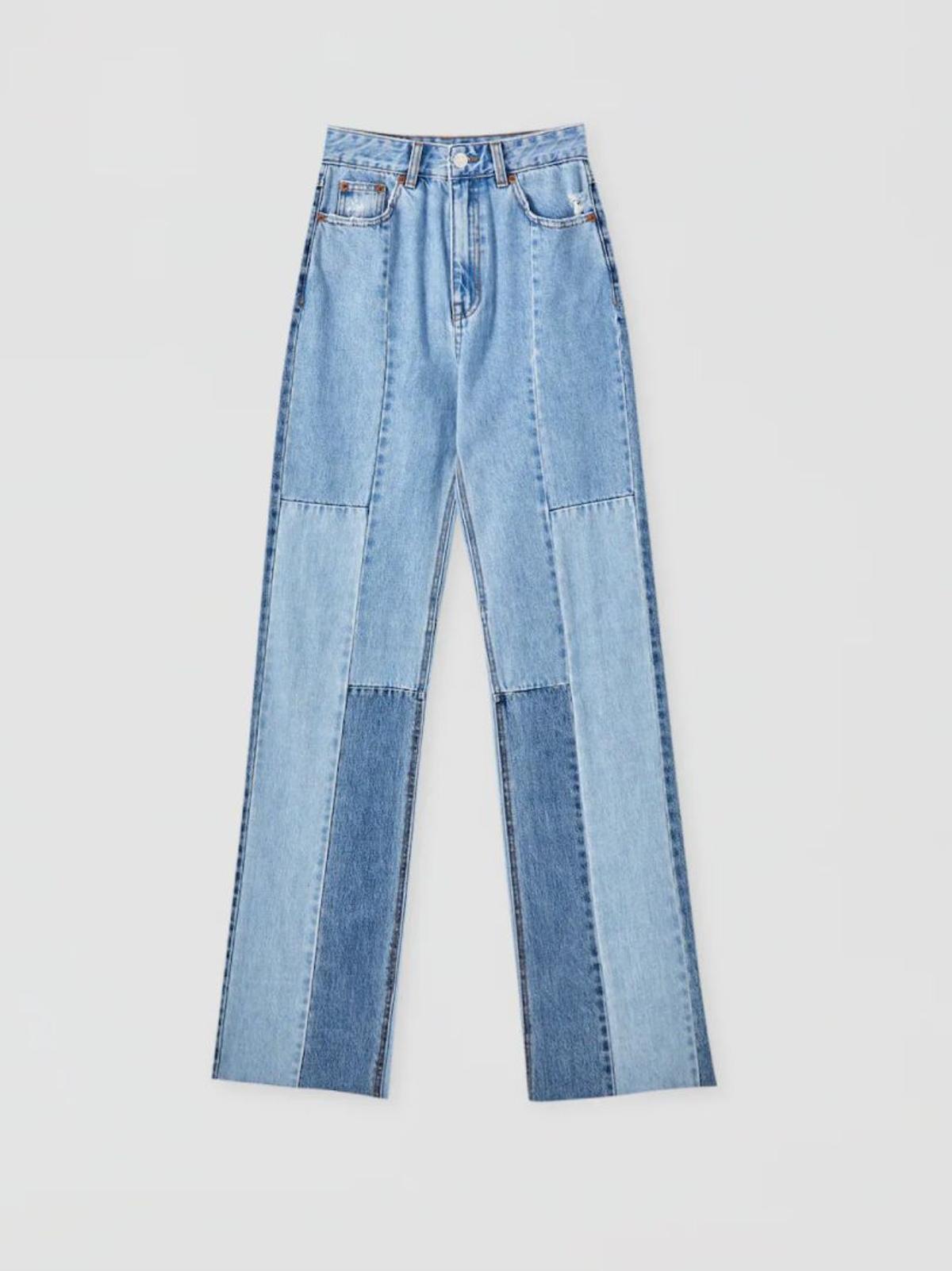 Pantalones vaqueros tipo patchwork de Pull&amp;Bear