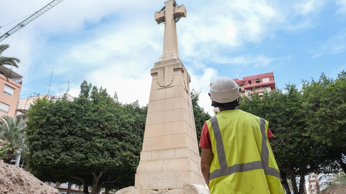 La cruz y las germanías, un artículo de opinión de Josep Esteve Rico Sogorb