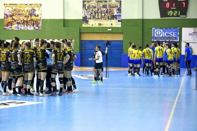 26-02-20 DEPORTES. PABELLON DE LAS REMUDAS. BARRIO DE LAS REMUDAS. TELDE. Partido de balonmano femenino entre el Remudas Rocasa y el Guardés disputado en Pabelloon Antonio Moreno del barrio teldense de Las Remudas.    Fotos: Juan Castro.  | 26/02/2020 | Fotógrafo: Juan Carlos Castro