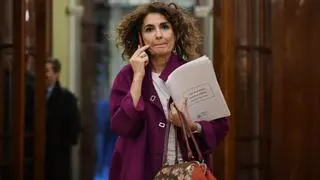 El Gobierno sale en tromba contra la "denuncia falsa" a Begoña Gómez: "Conocemos a Manos Limpias"