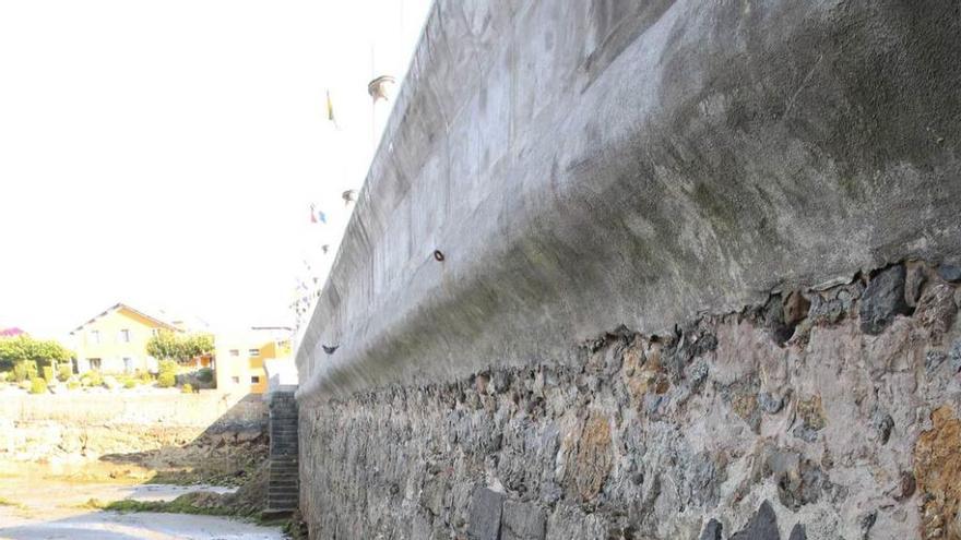 El punto de vertido que genera los malos olores en la Ribera.