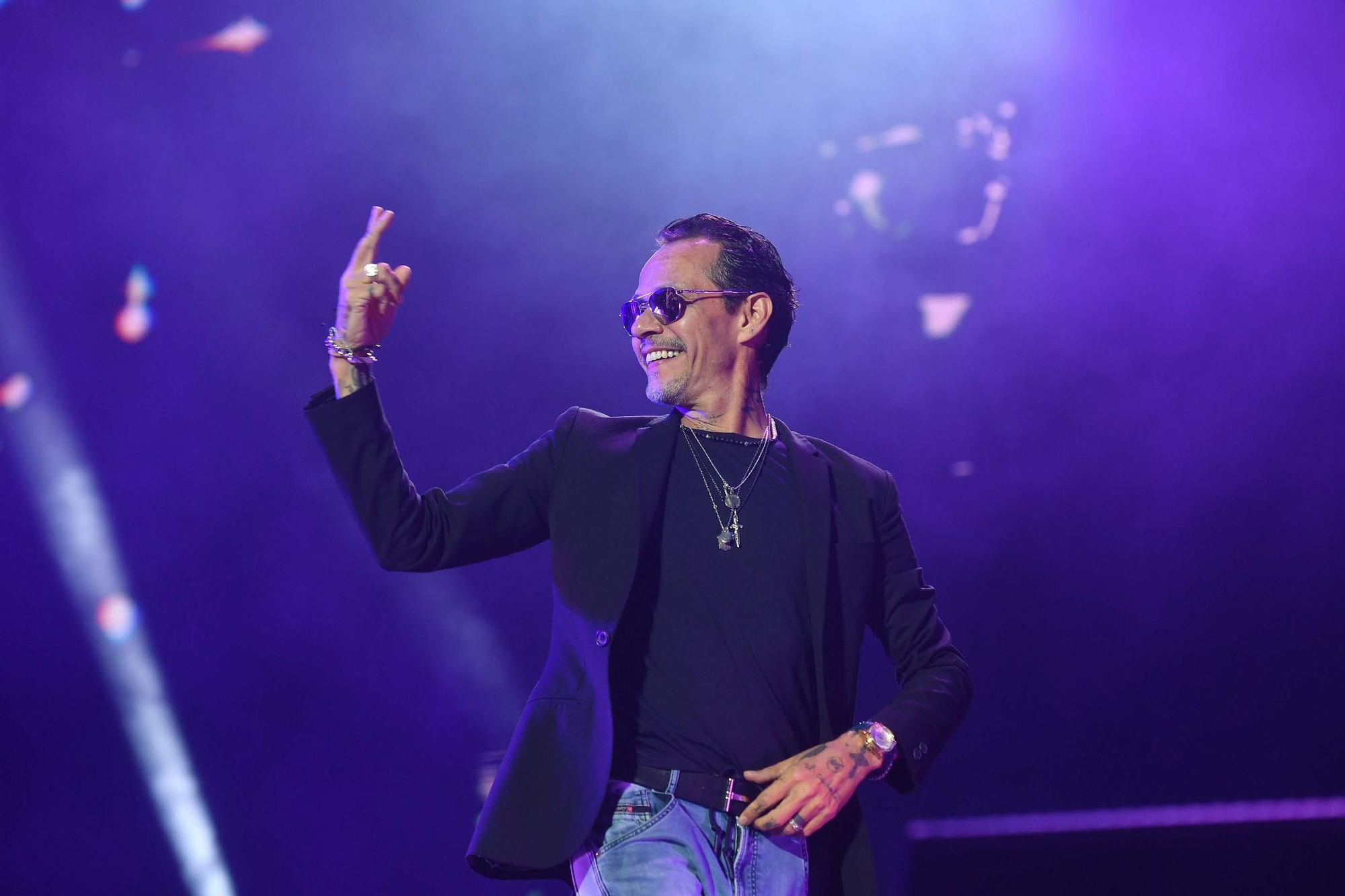Marc Anthony pone a bailar a más de 12.000 personas en A Coruña