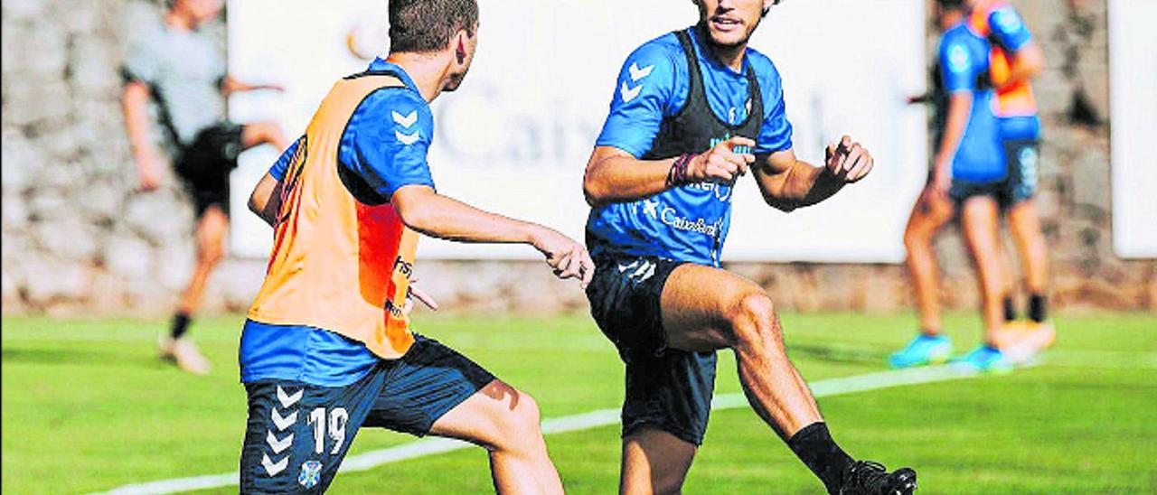 Rubén Díez y Alexandre Corredera, durante un entrenamiento en El Mundialito.